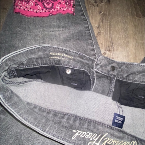 Universal Threads High rise skinny gray jeans size 10/30 regular - Picture 4 of 10